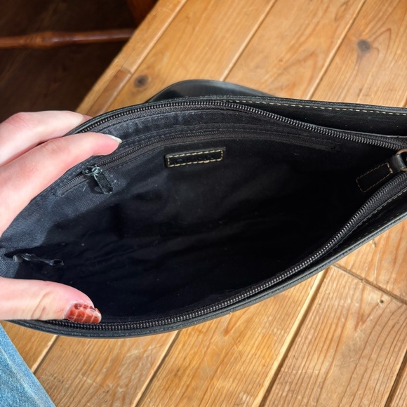 DKNY Black Leather Shoulder Bag - Picture 2 of 9